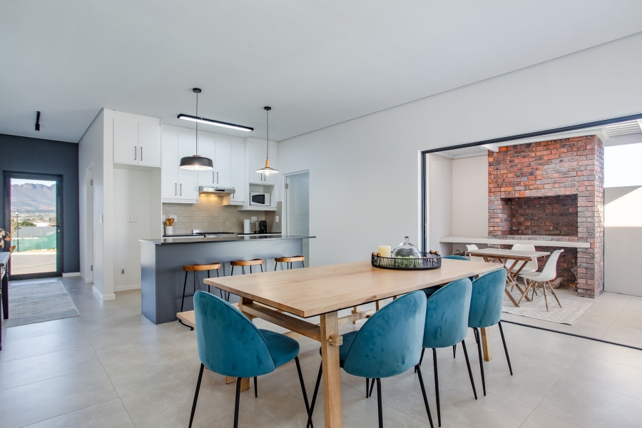 3 Bedroom Property for Sale in Honeydew Country Estate Western Cape